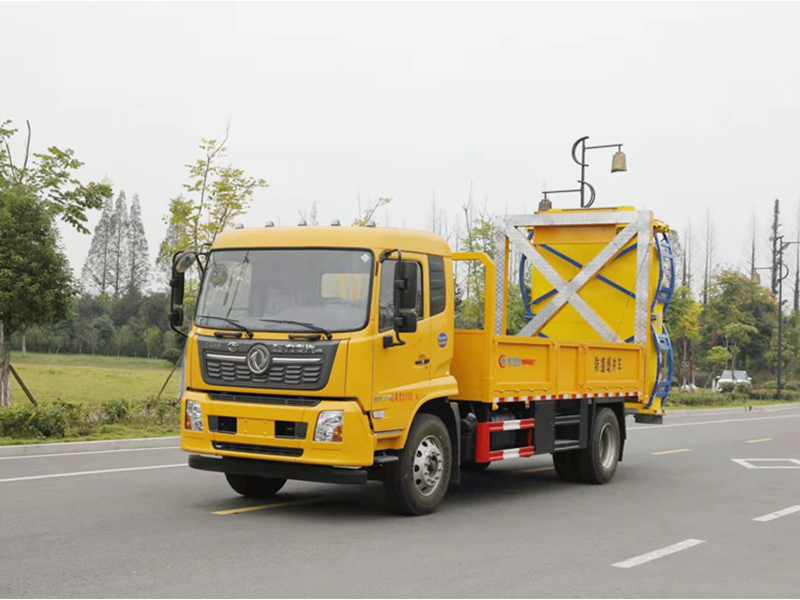 東風(fēng)天錦康機210馬力防撞緩沖車（外擴型）